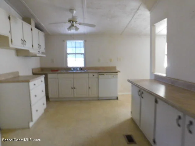 Photo of 570 Tucker Lane