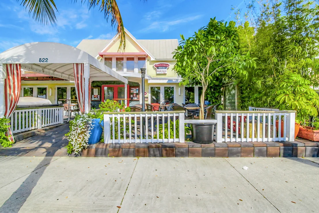 Photo of 313 Banyan