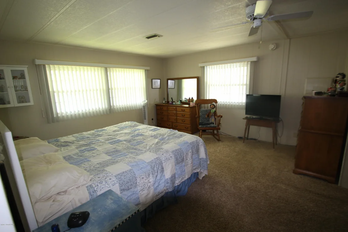Photo of 553 Ruth Circle