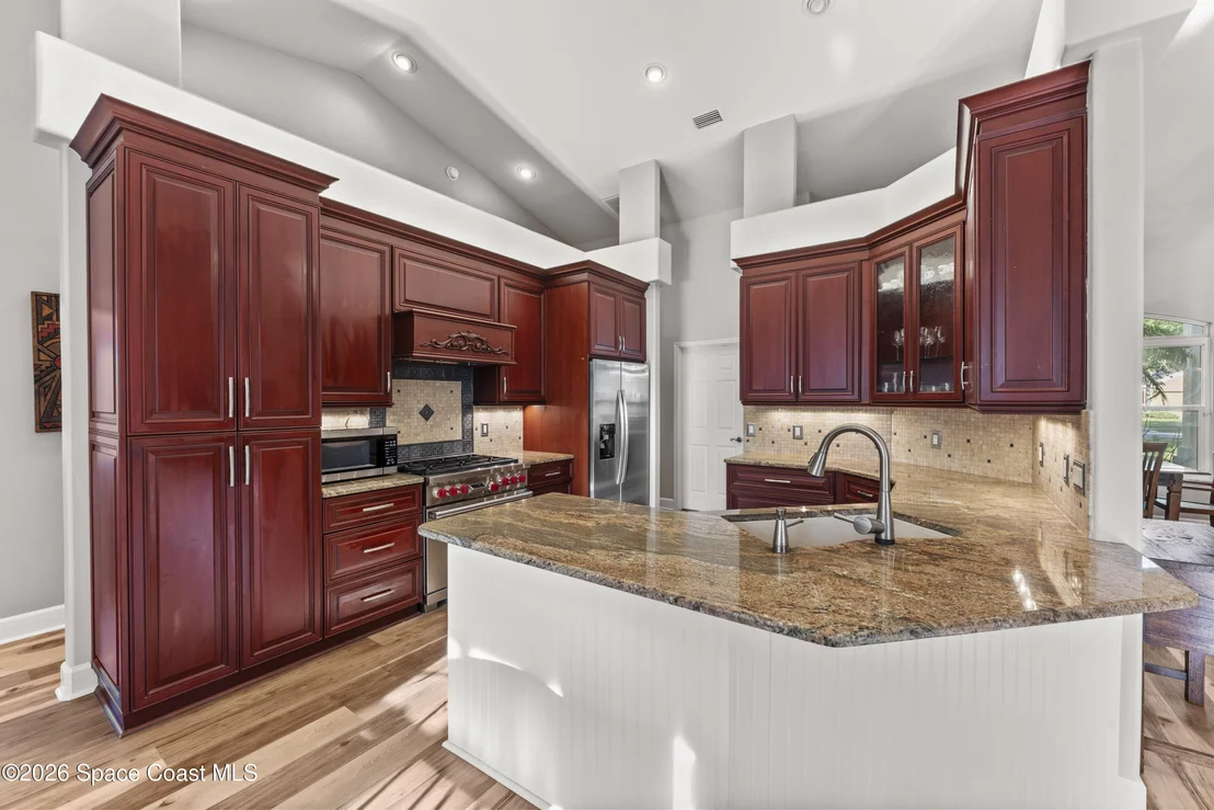 Photo of 340 Baytree Drive