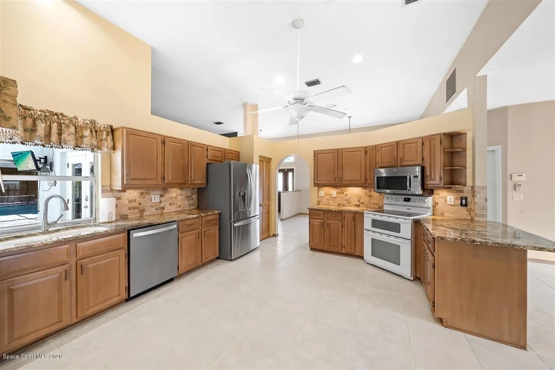 Photo of 1338 Silver Lake Drive