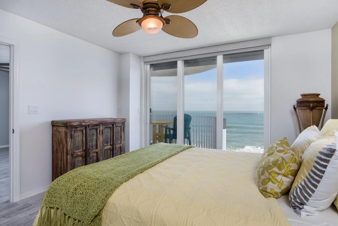 Photo of Unit 607 at 2225 Highway A1a