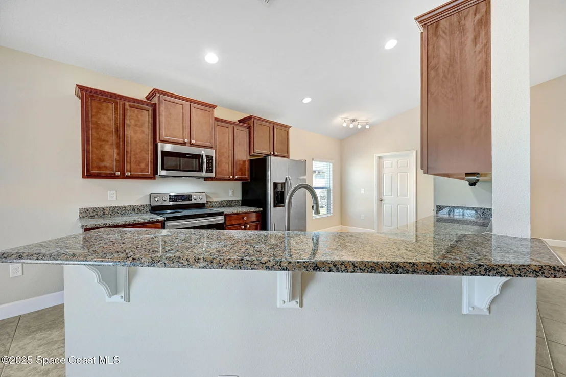 Photo of 1141 Dillard Drive SE