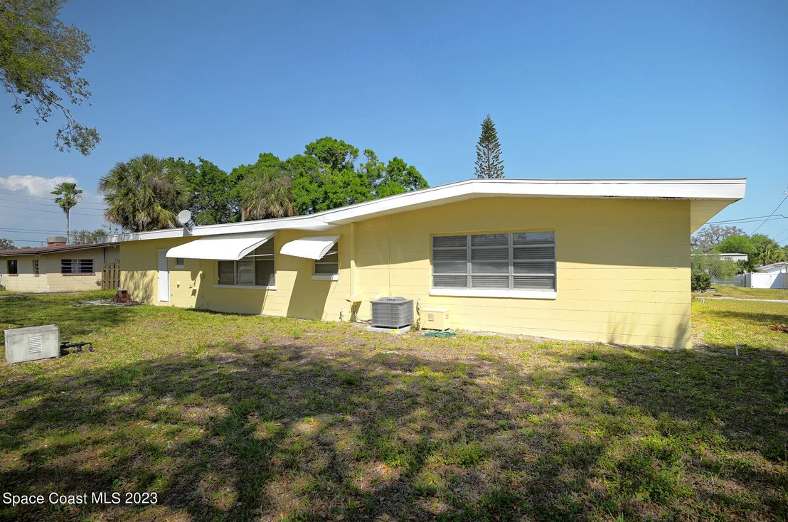 Photo of 1576 Virginia Drive