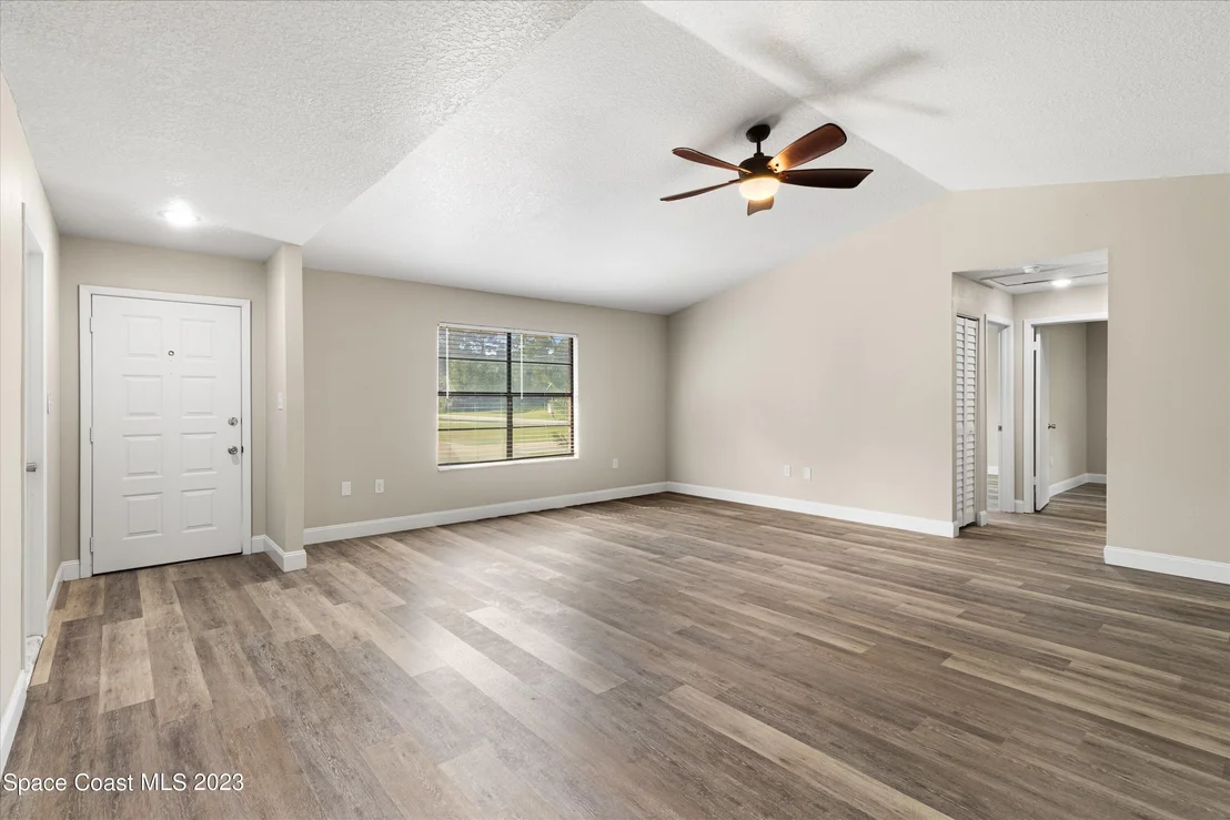 Photo of 647 Bryant Road