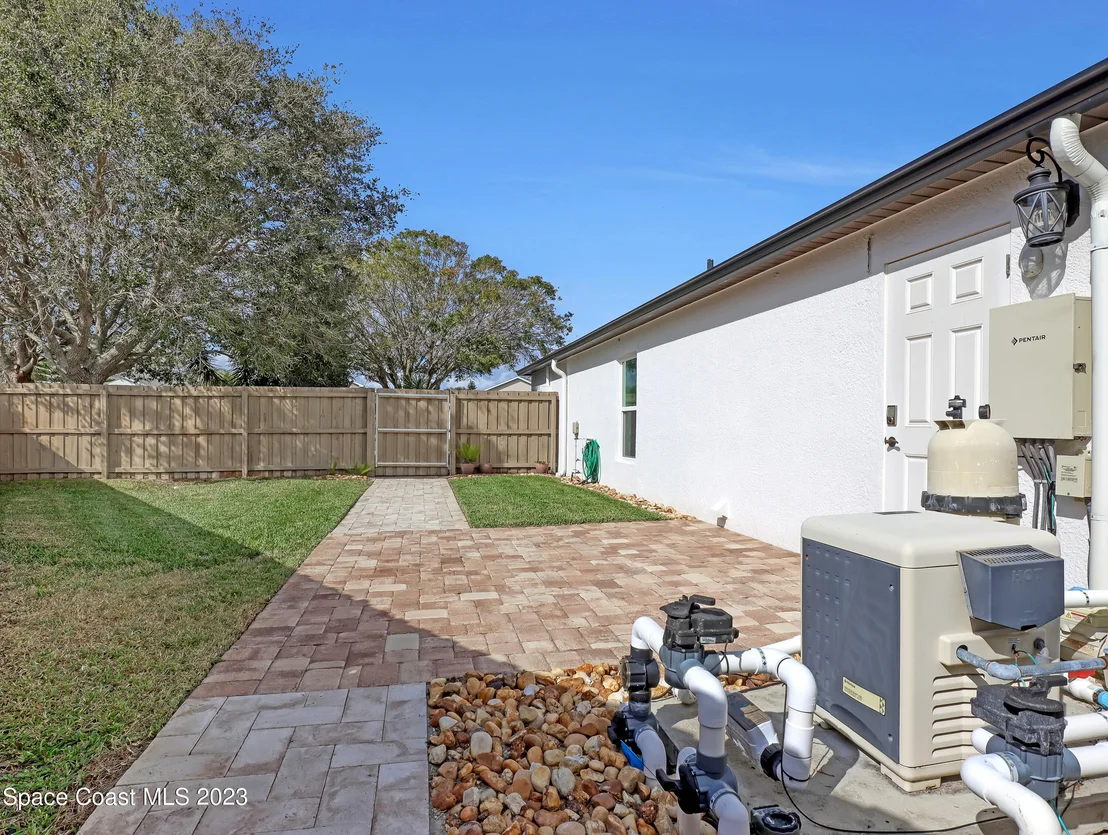 Photo of 8537 Mizell Drive