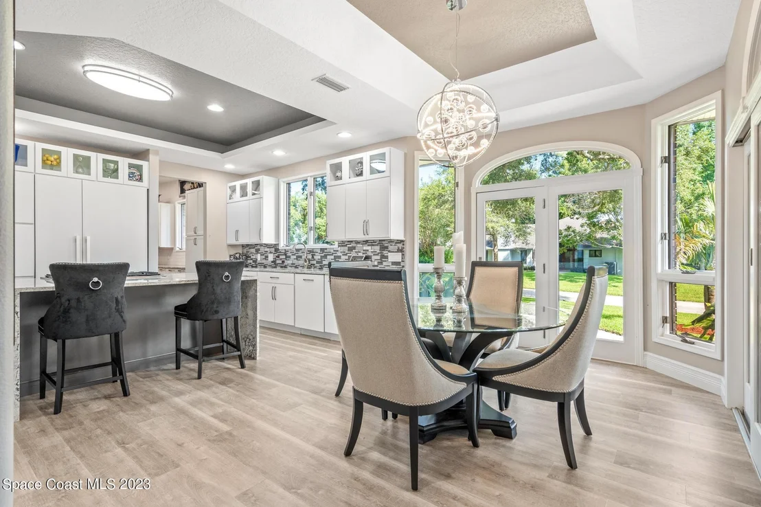 Photo of 1421 Rockledge Drive
