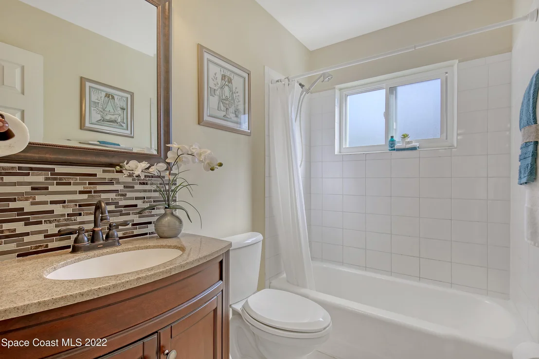 Photo of 972 Miracle Way
