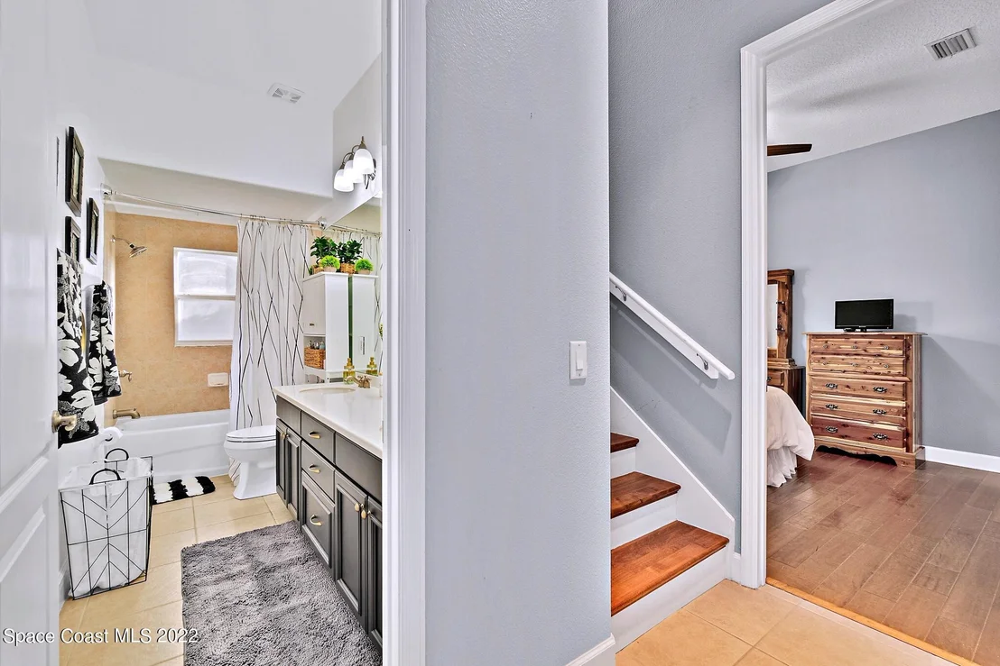 Photo of 5920 Rusack Drive