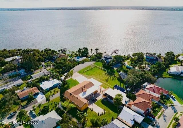 Photo of 350 Richards Road
