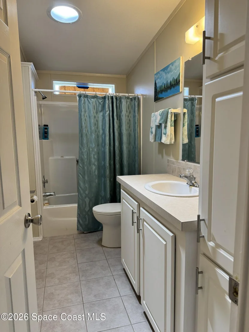 Photo of 835 Vireo Drive
