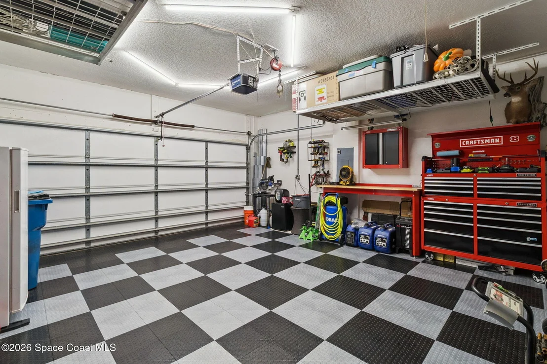 Photo of 409 Gardendale Circle SE