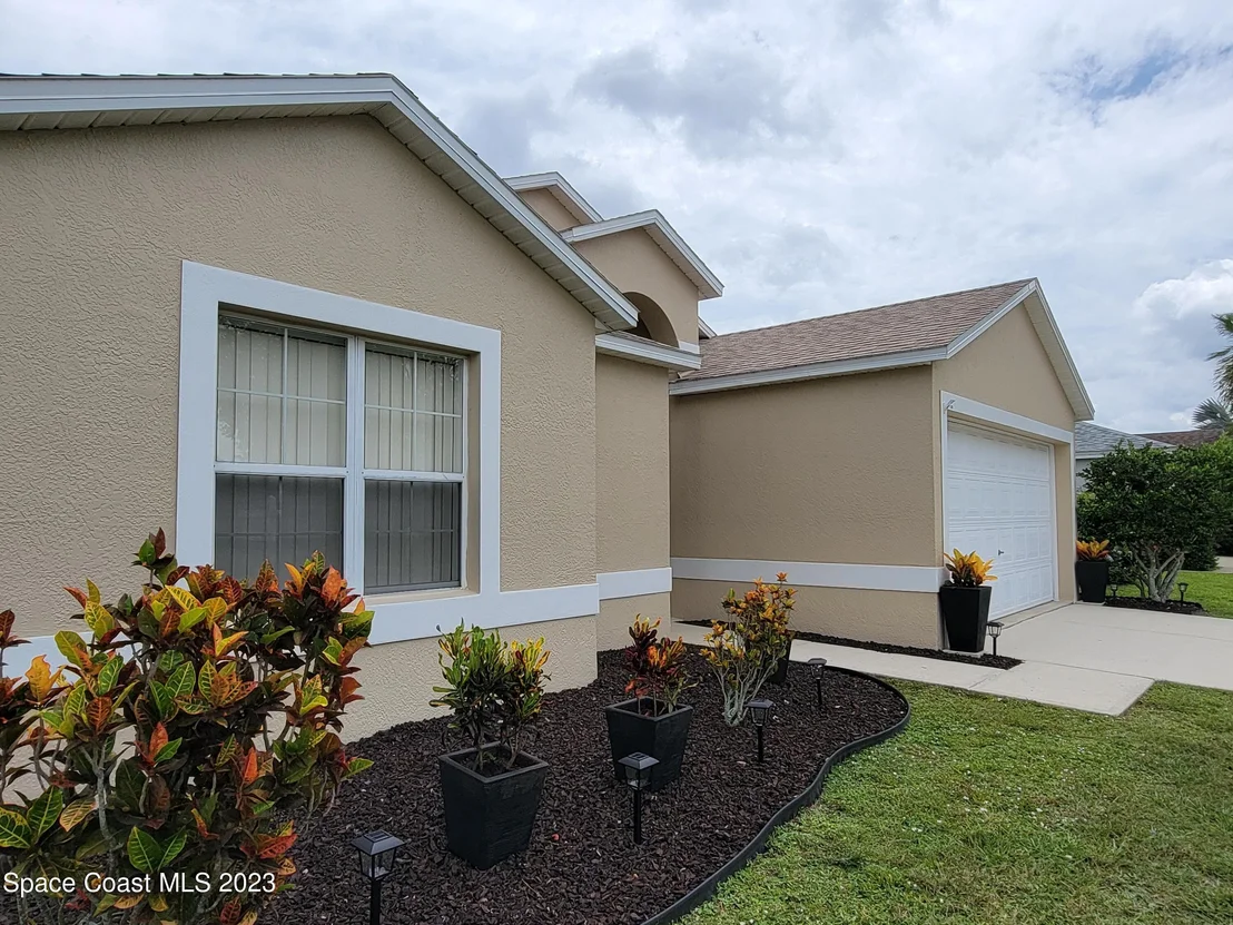 Photo of 8005 Bracken Lane