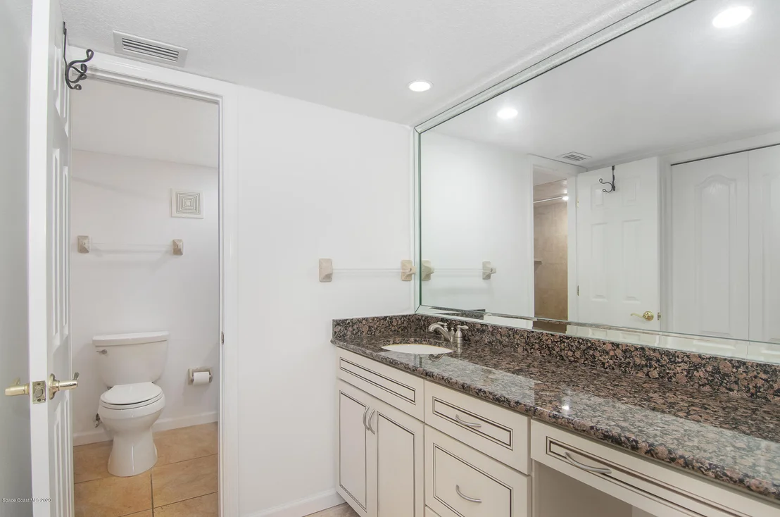 Photo of Unit 111 at 175 Highway A1A