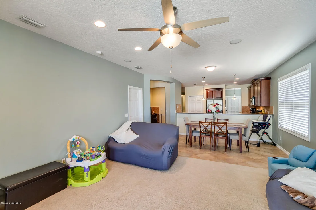 Photo of 432 Cressa Circle