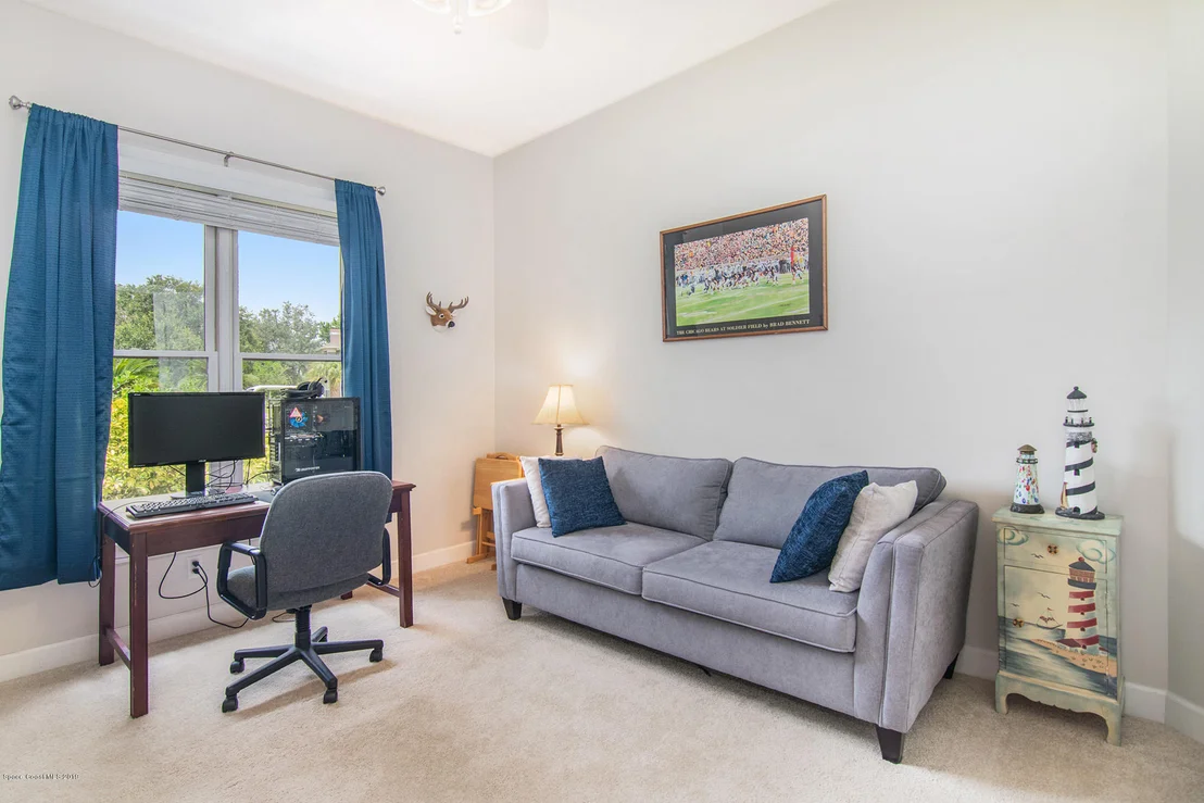 Photo of 717 Oak Park Drive