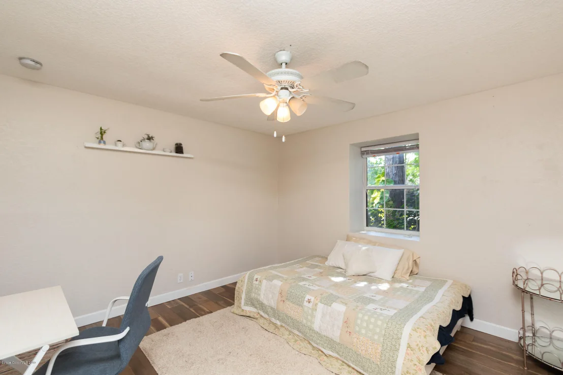 Photo of 2859 School Drive NE