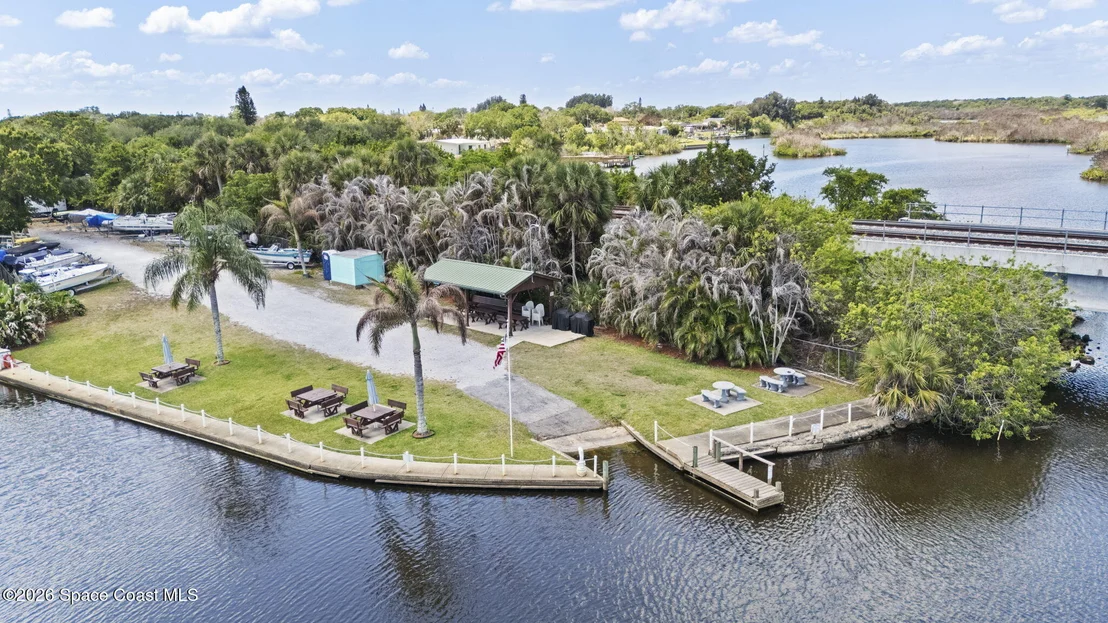 Photo of 3012 Indian River Drive NE