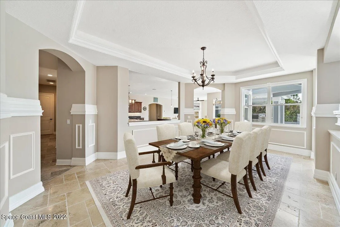 Photo of 5660 Willoughby Drive