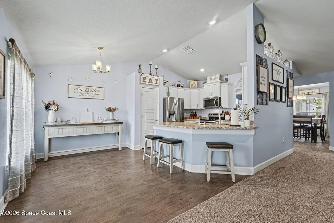 Photo of 780 Helicon Terrace