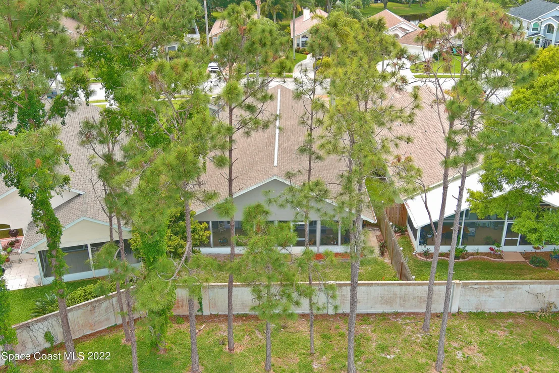 Photo of 3940 Saint Armens Circle