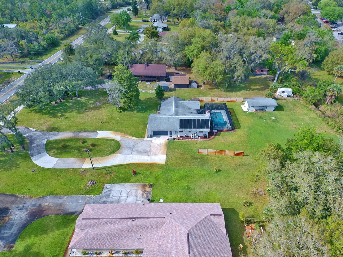Photo of 1355 War Eagle Boulevard