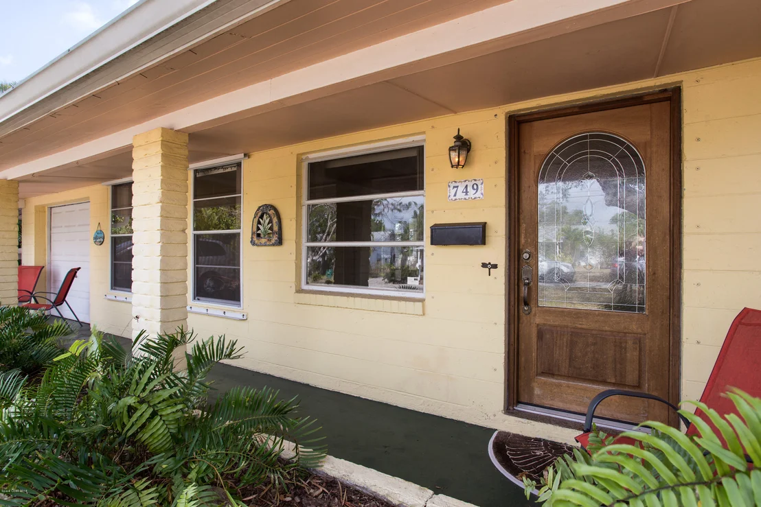 Photo of 749 Everglade Drive