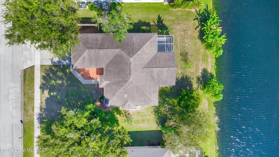 Photo of 1019 Jacaranda Circle