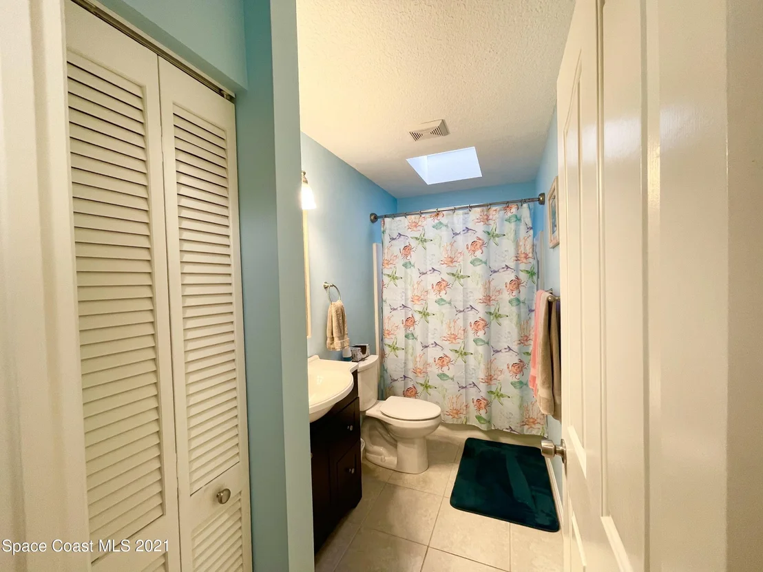 Photo of 7204 Roberts Road