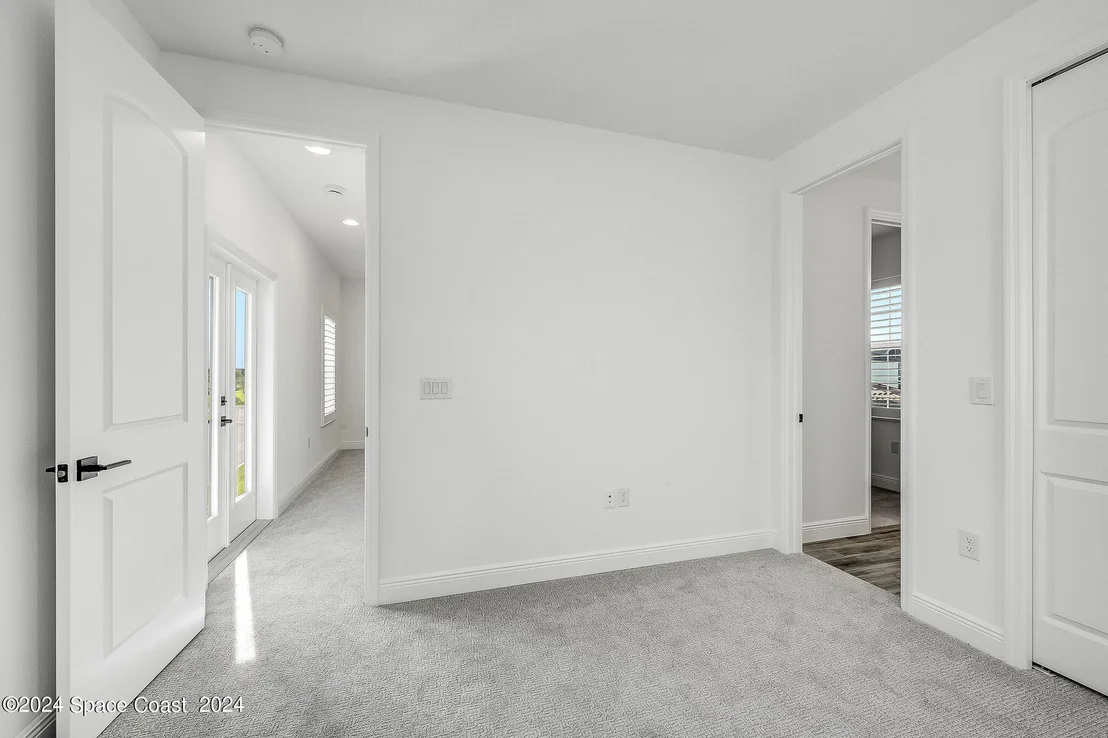 Photo of 8536 Lyside Drive
