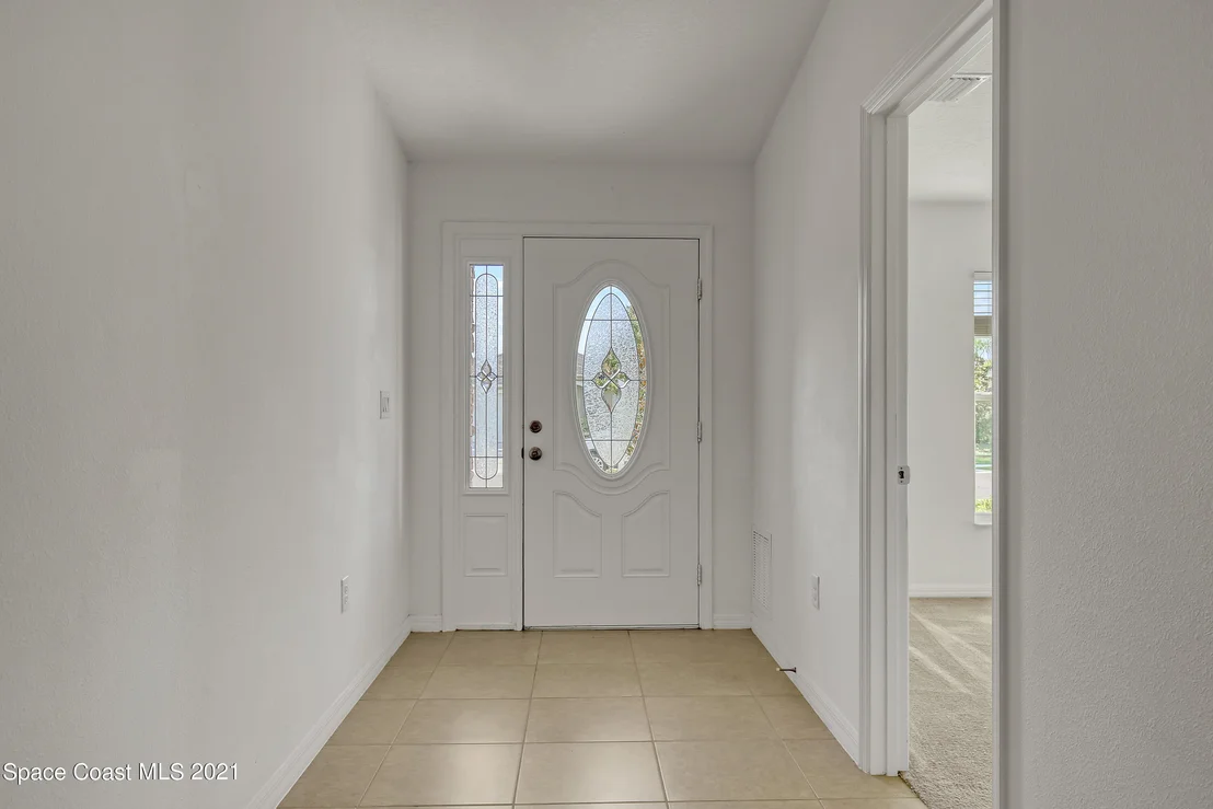 Photo of 1290 Corbett Lane