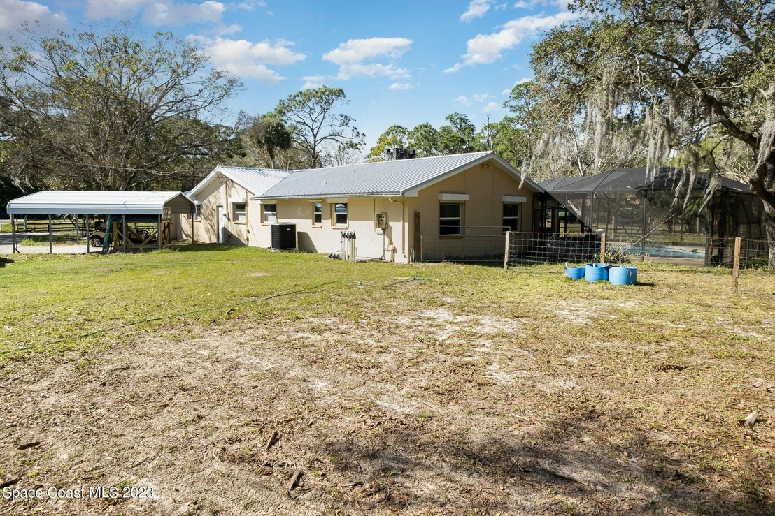 Photo of 2160 Valkaria Road