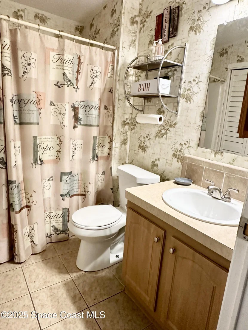 Photo of 504 Puffin Drive