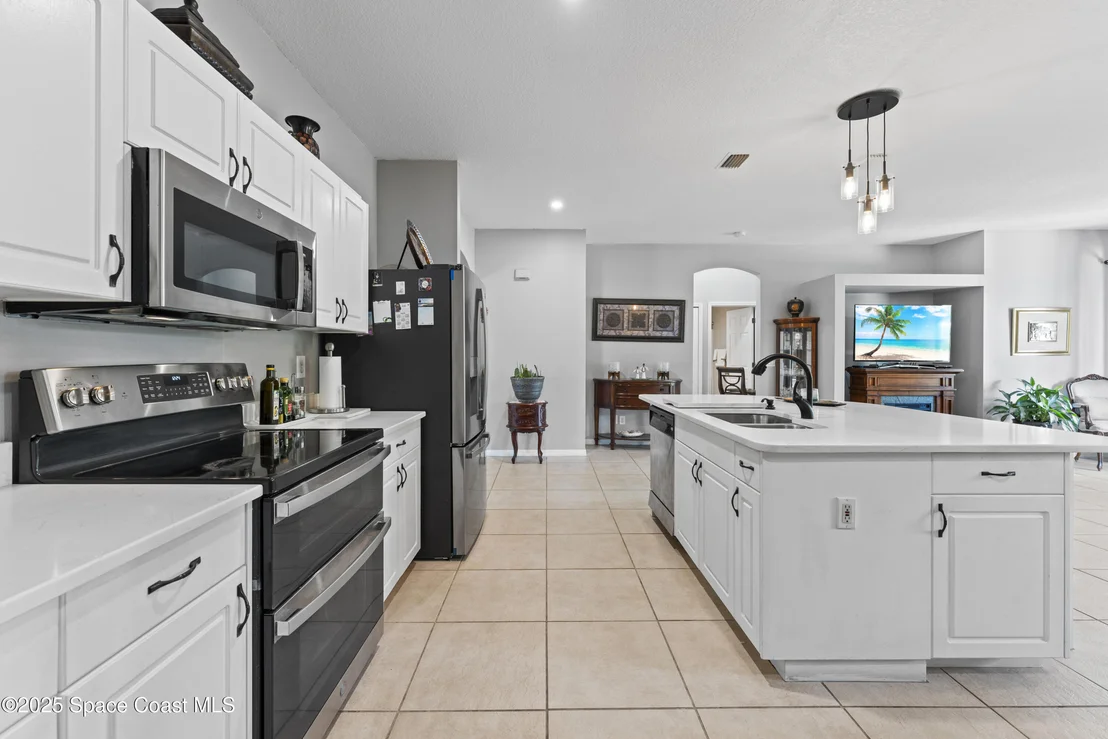 Photo of 813 Del Mar Circle
