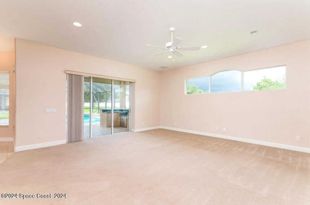 Photo of 2131 Windbrook Drive SE