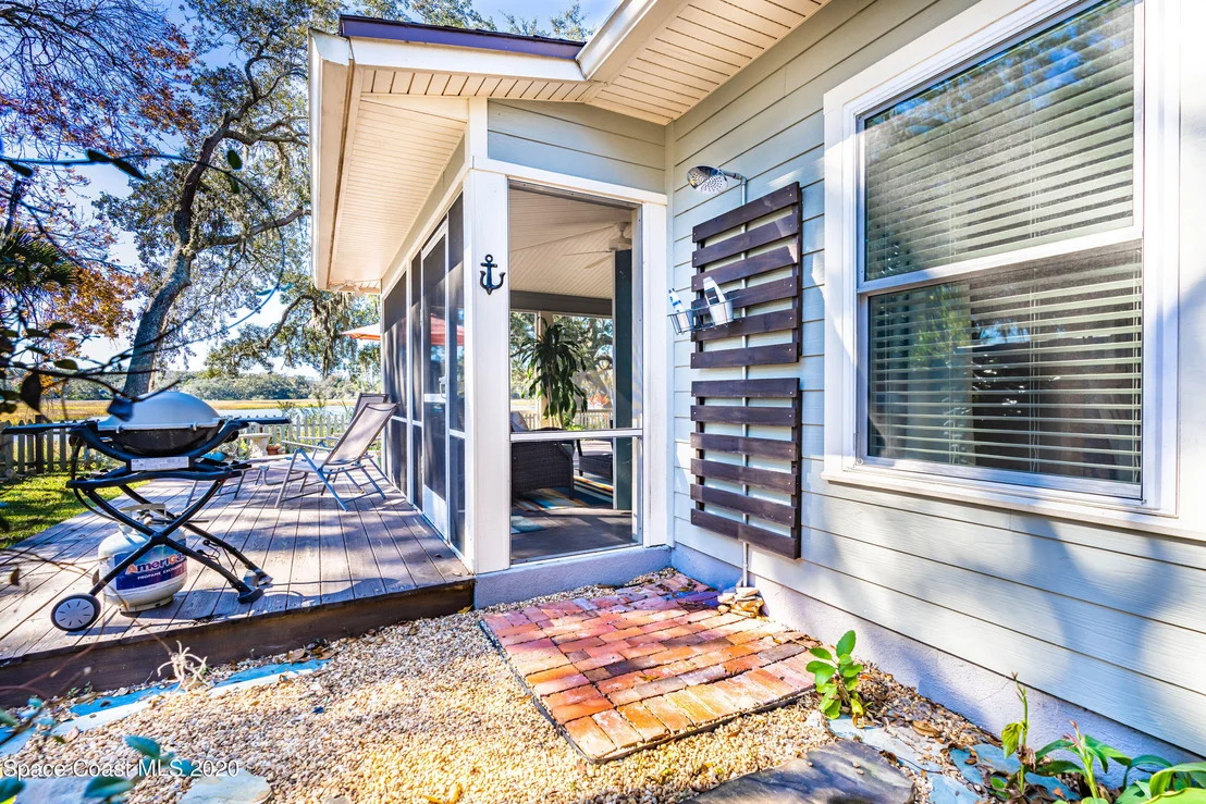 Photo of 1732 Hammock Circle W