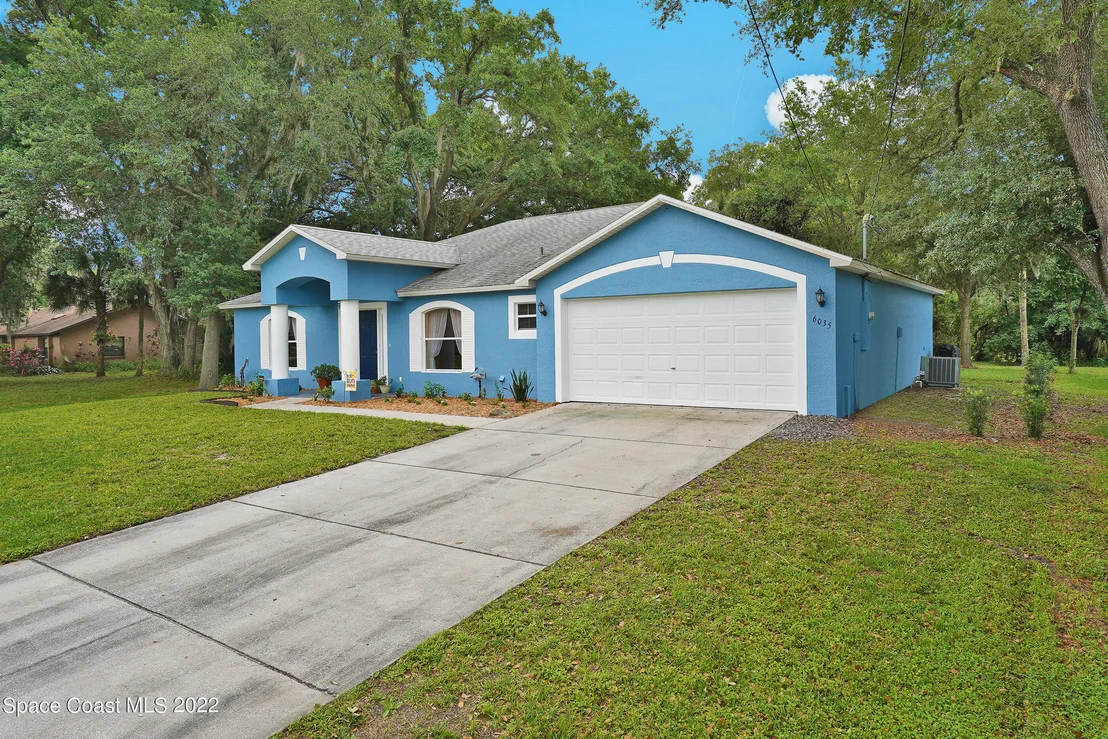 Photo of 6035 Adele Street
