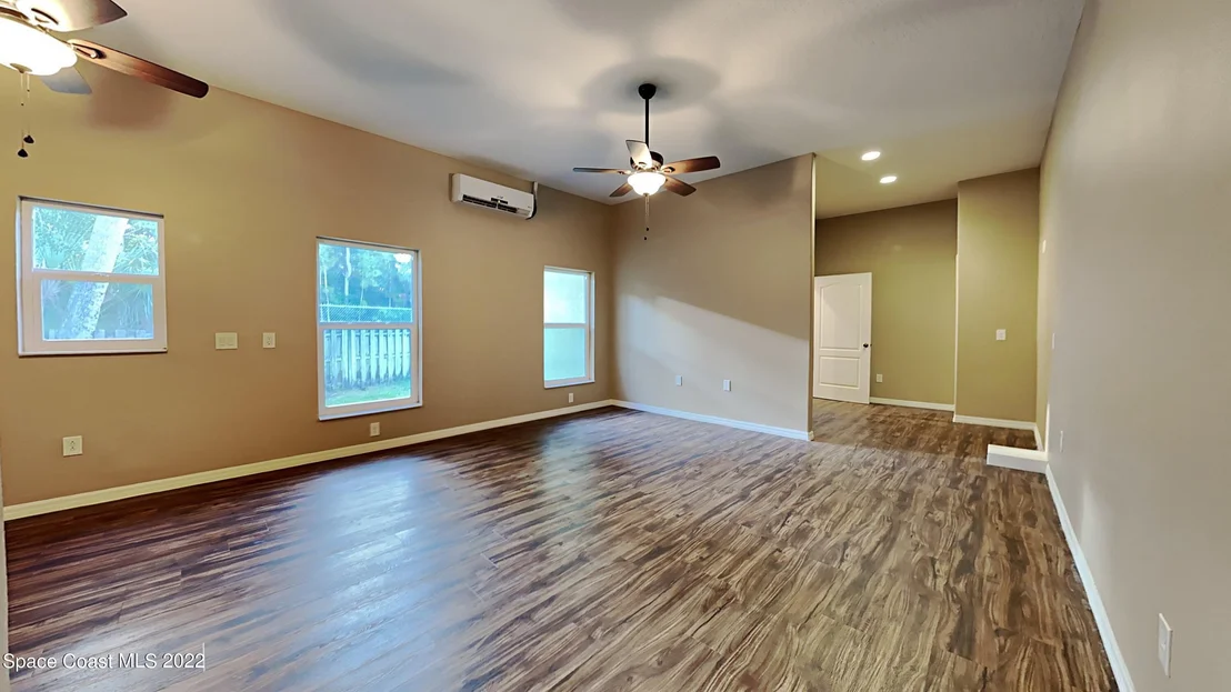Photo of 813 Potomac Drive