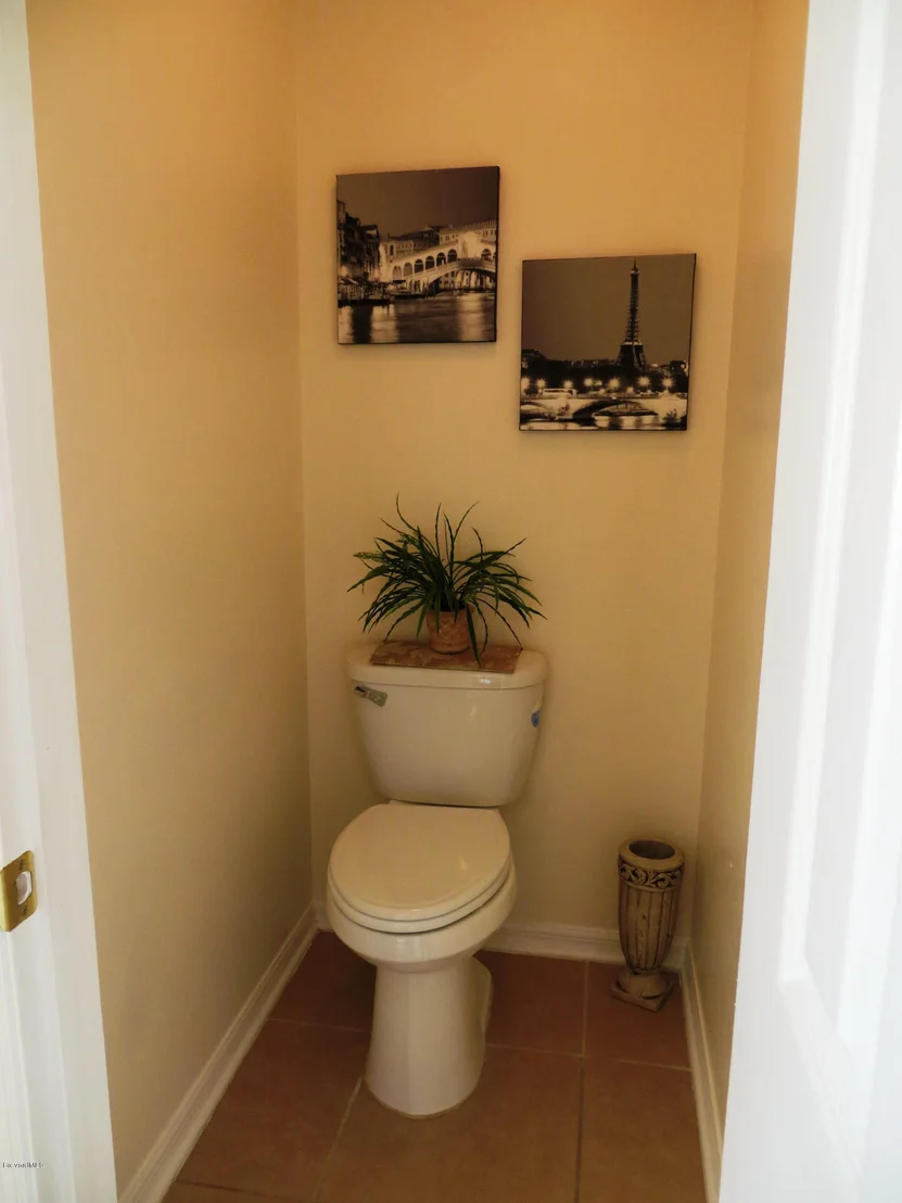 Photo of 1500 Whitman Drive