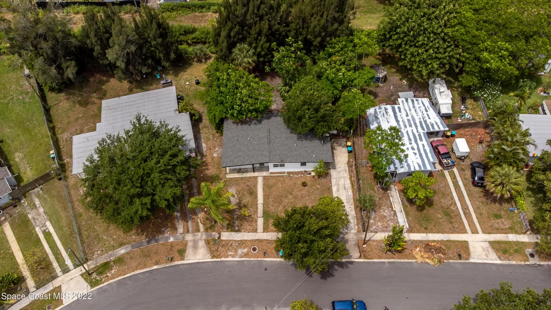 Photo of 1066 Indrio Lane NE
