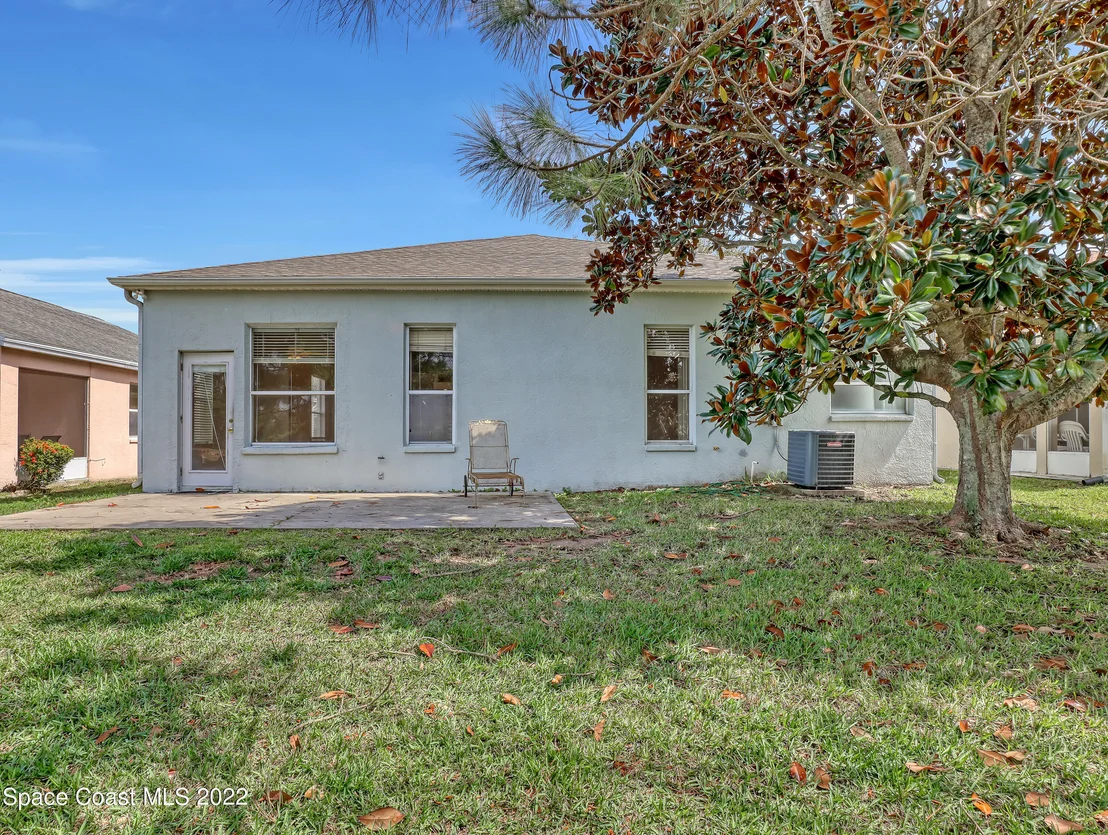 Photo of 8041 Bracken Lane