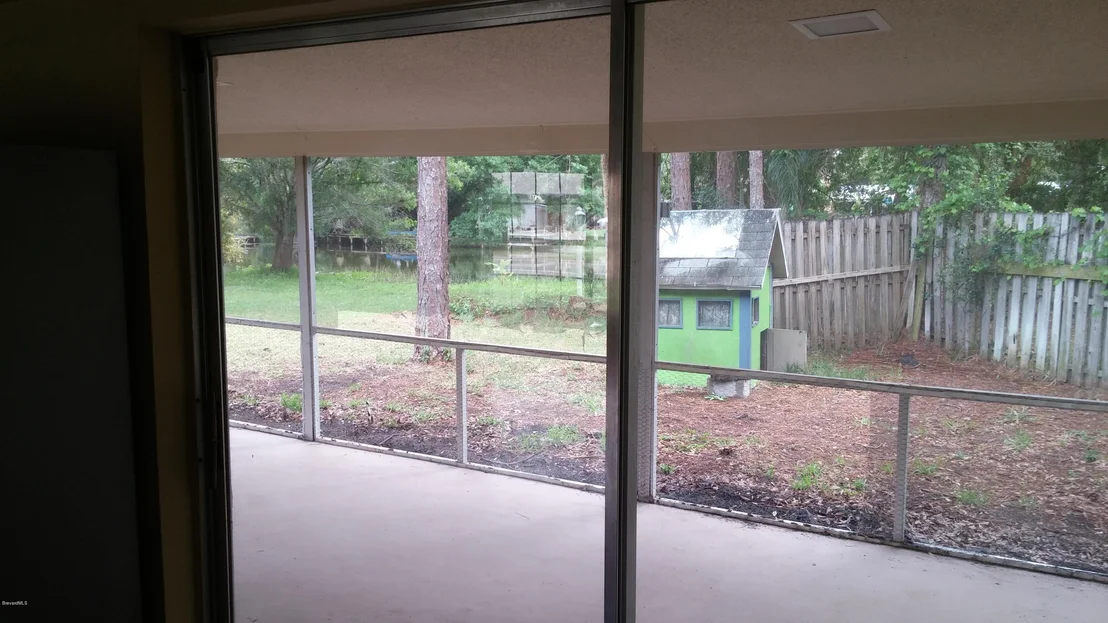 Photo of 7545 Sheridan Road