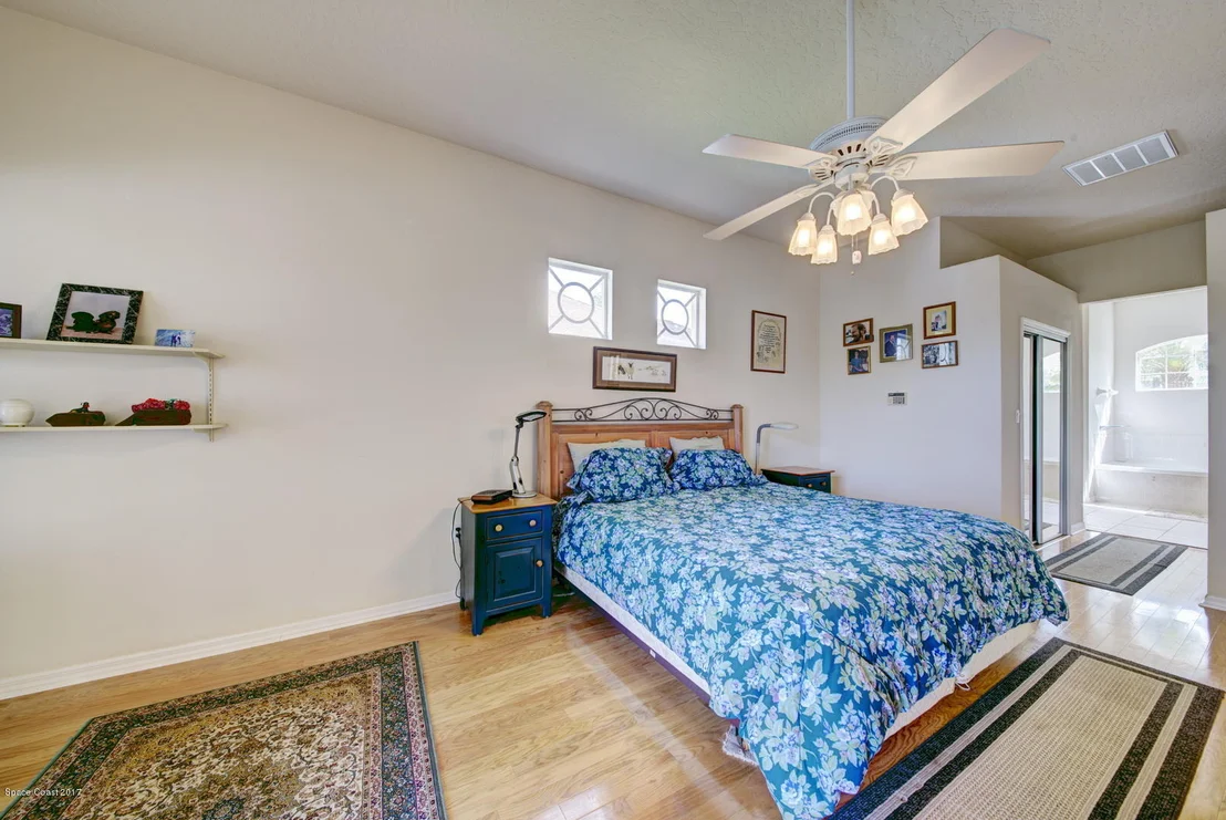 Photo of 1662 Long Pine Road