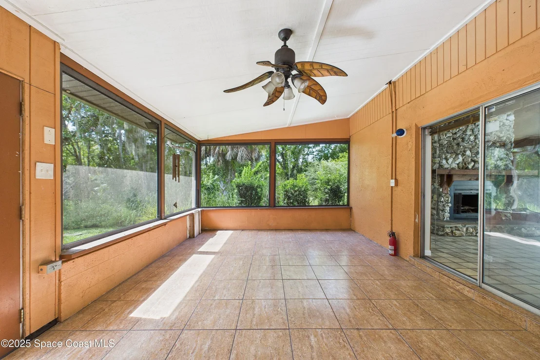Photo of 3583 James Road