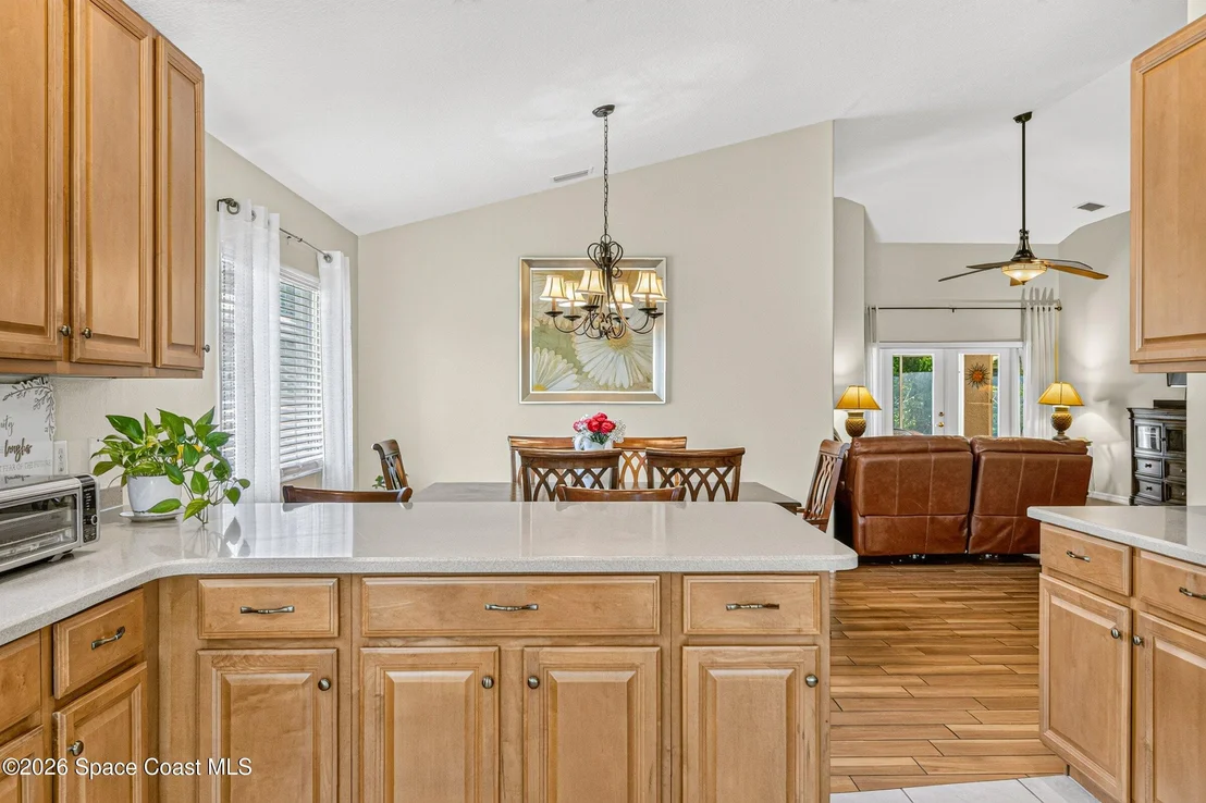 Photo of 7127 Broderick Drive