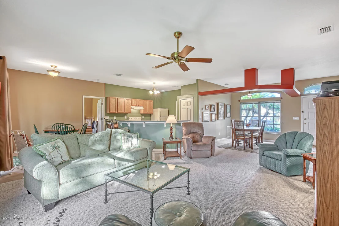 Photo of 832 Del Mar Circle