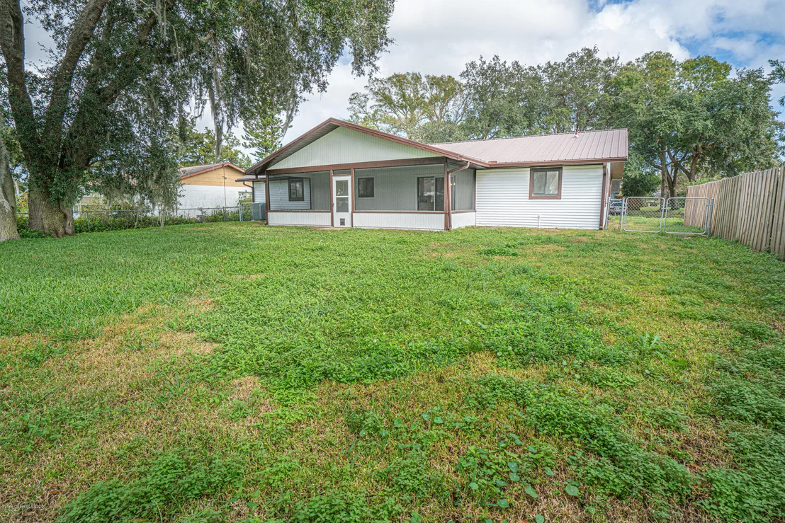 Photo of 2520 Umbrella Tree Drive