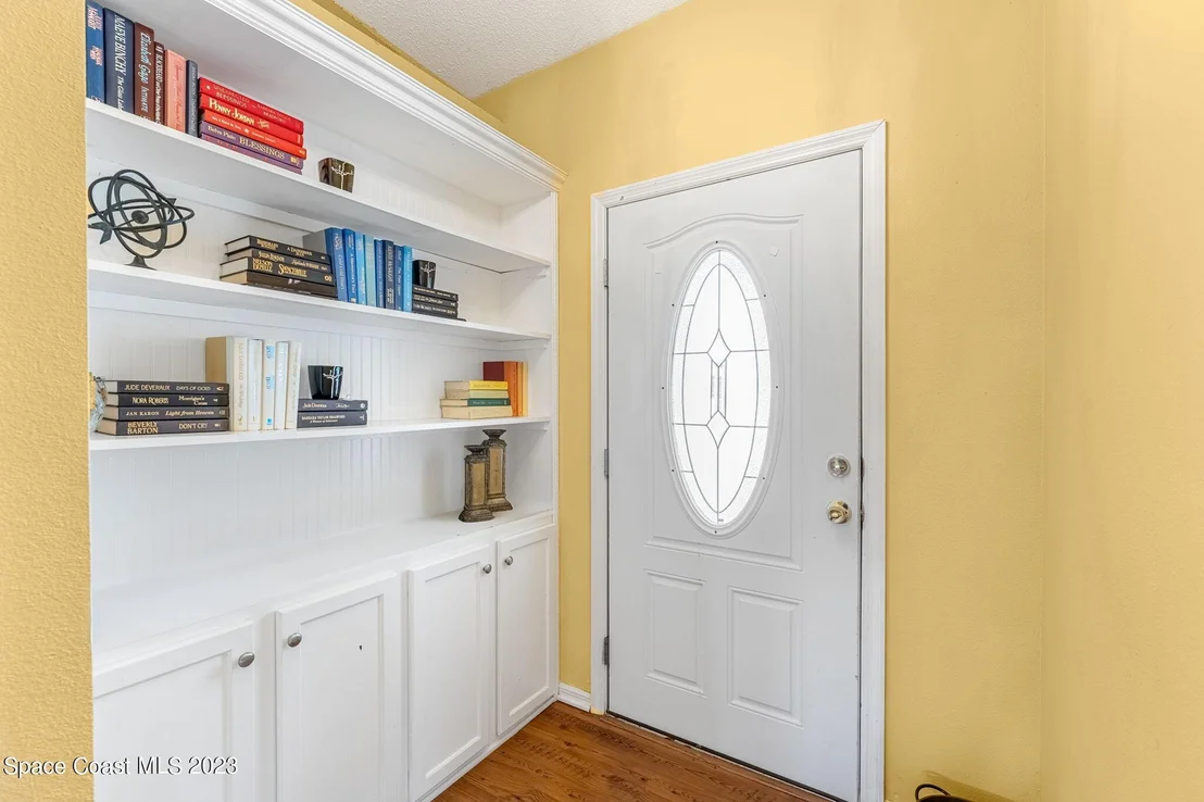 Photo of 4227 Four Lakes Drive
