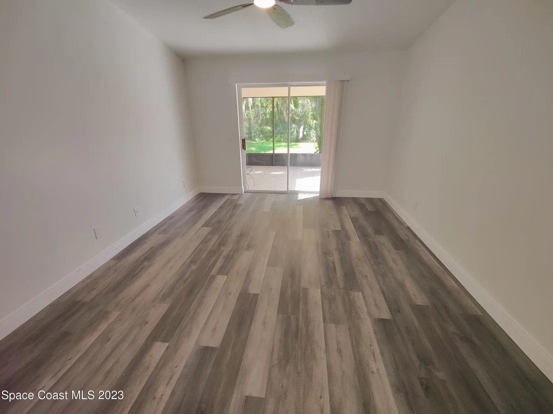 Photo of 944 Wimbledon Drive
