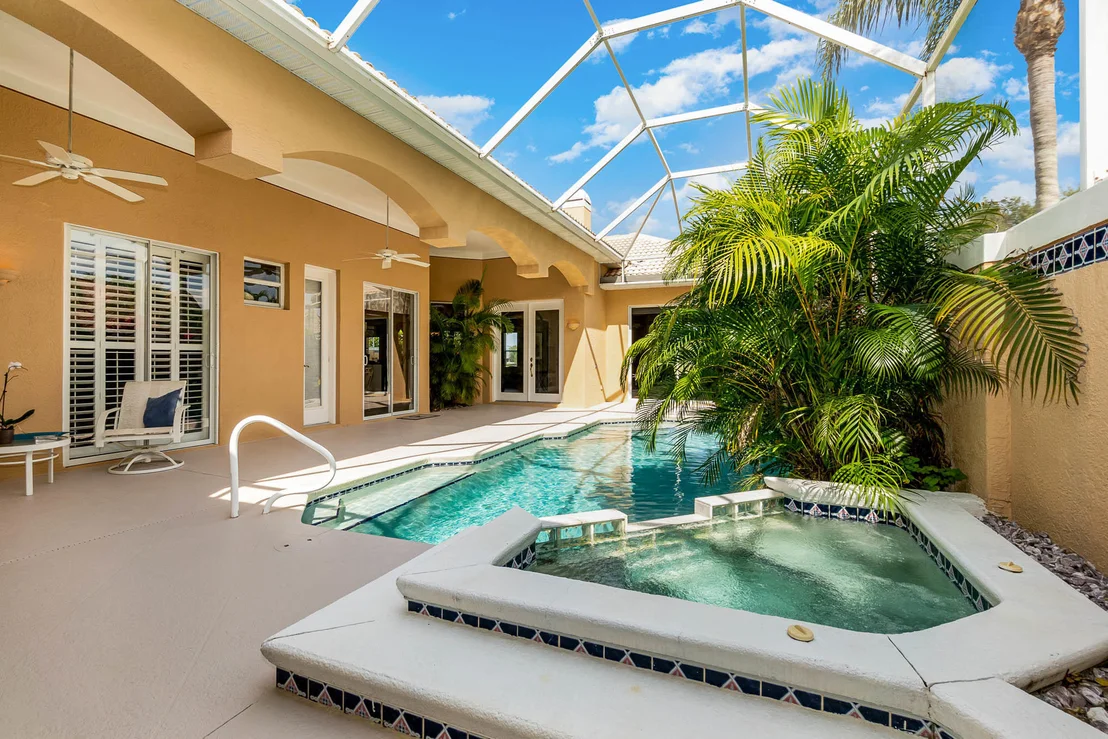 Photo of 920 Palm Brook Drive